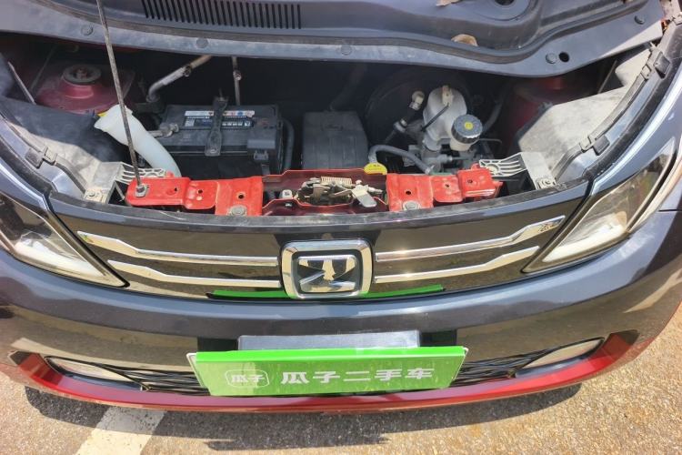 Used Zotye E200 2018 Pro Model Engine Bay