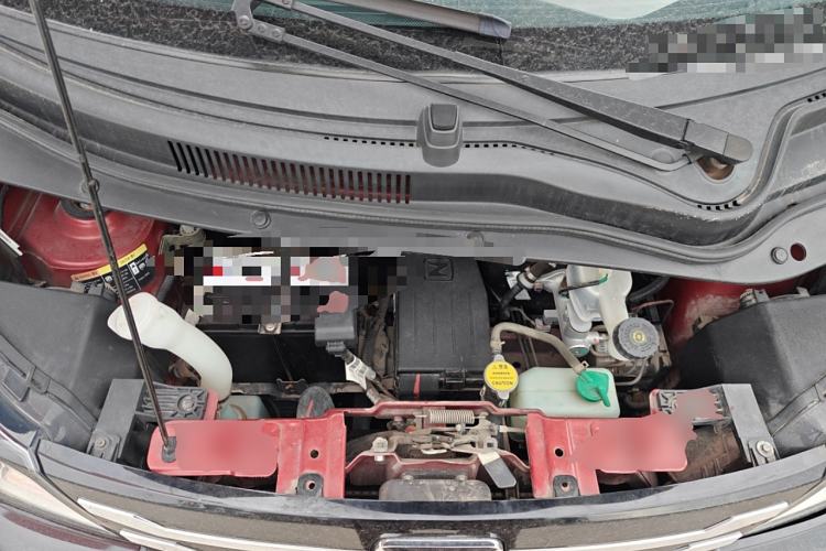 Used Zotye E200 2018 Flying Fish Model Engine Bay