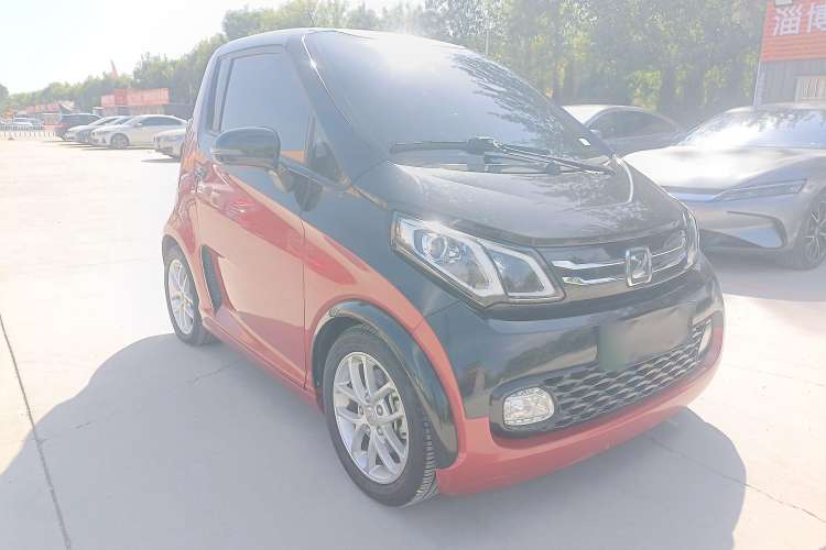 Used Zotye E200 2018 Pro Model Front Right 45 Deg