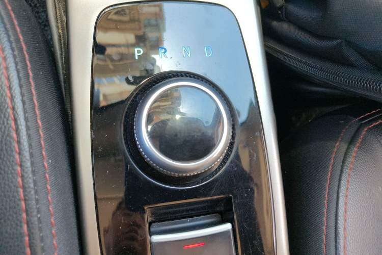 Used Zotye E200 2018 Pro Model Gear Lever