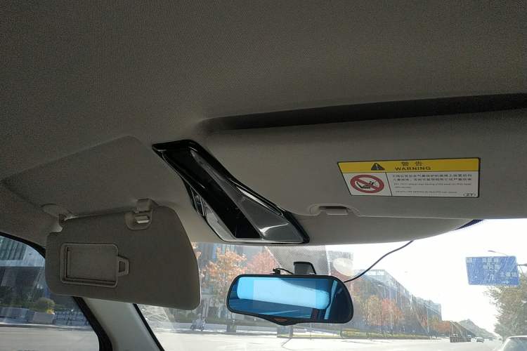 Used Zotye E200 2018 Pro Model Headliner