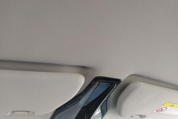 Used Zotye E200 2018 Pro Model Headliner