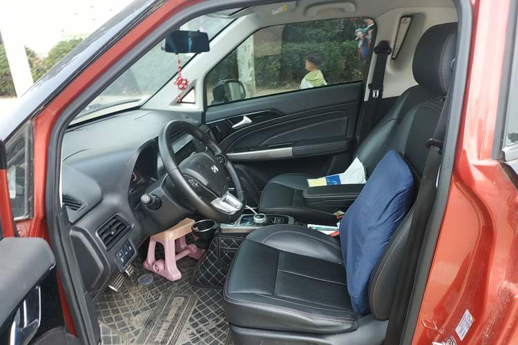 Used Zotye E200 2018 Flying Fish Model Left Front Seat