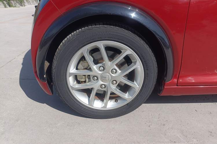 Used Zotye E200 2018 Pro Model Left Front Wheel Hub