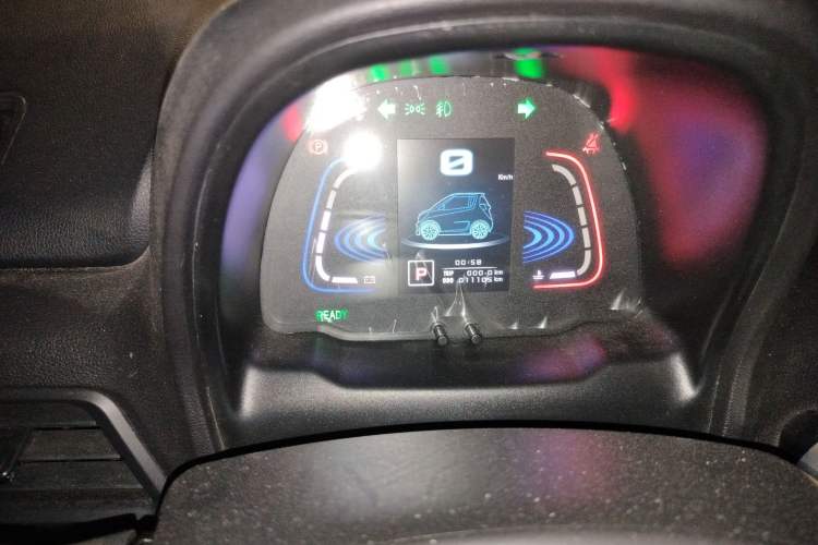 Used Zotye E200 2018 Tianma Seat Odometer Close Up