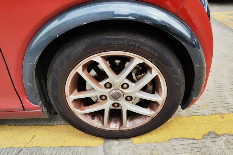 Used Zotye E200 2018 Pro Model Right Front Wheel Hub