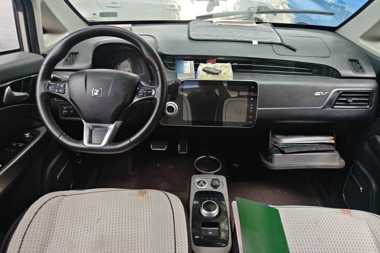 Used Zotye E200 2018 Pro Model Center Console