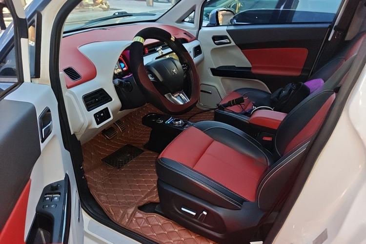 Used Zotye E200 2018 Flying Fish Model Driver Seat
