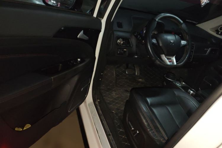 Used Zotye E200 2018 Pro Model Driver Seat