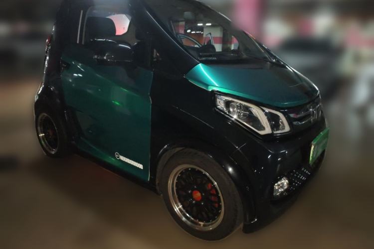 Used Zotye E200 2018 Pro Model Front Right 45 Deg