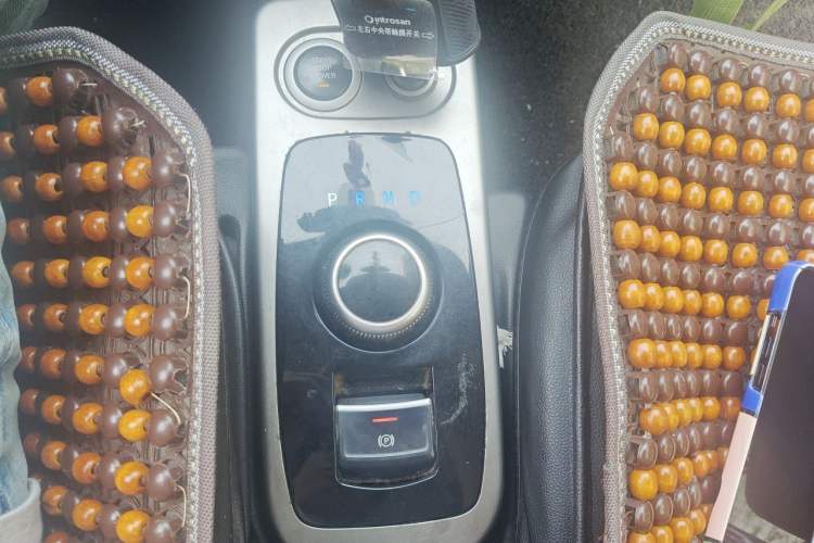Used Zotye E200 2018 Pro Model Gear Lever