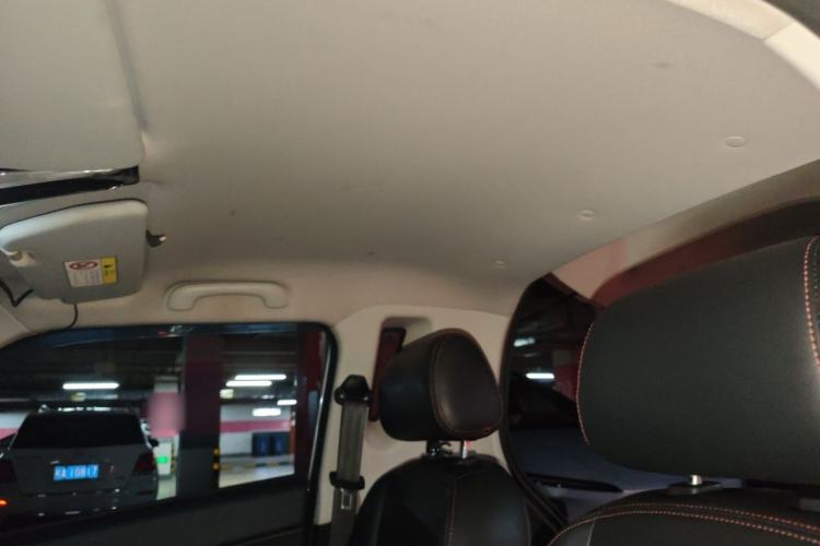 Used Zotye E200 2018 Pro Model Headliner