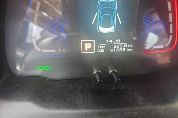 Used Zotye E200 2018 Pro Model Odometer Close Up