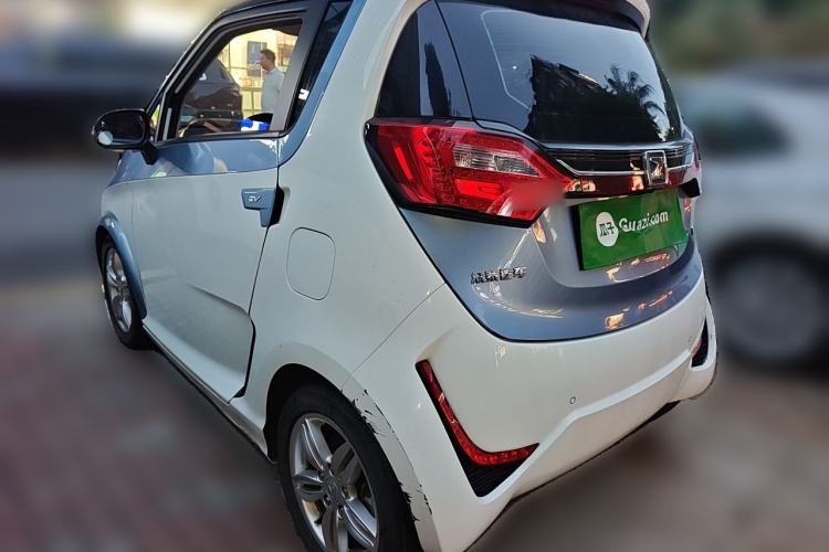 Used Zotye E200 2018 Flying Fish Model Rear Left 45 Deg
