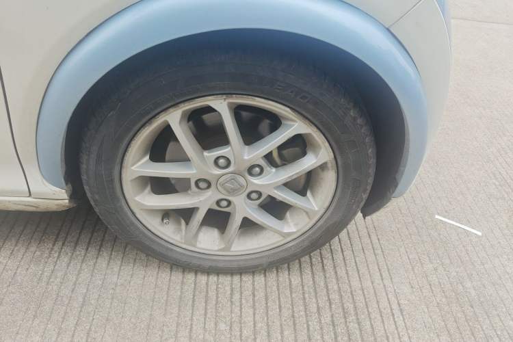 Used Zotye E200 2018 Pro Model Right Front Wheel Hub