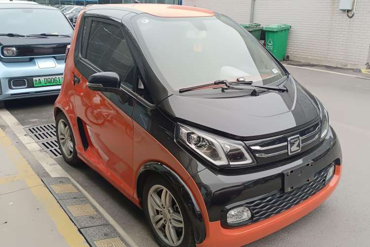 Used Zotye E200 2018 Flying Fish Model Front Right 45 Deg