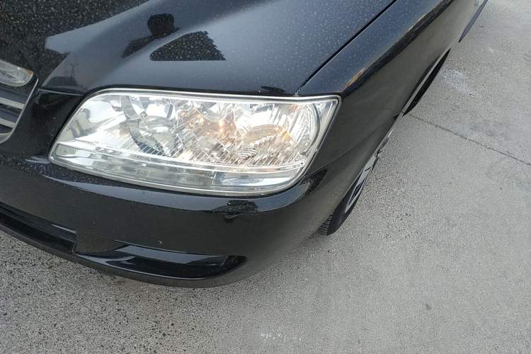 Used Zotye M300 2010 1.6L Gasoline Standard 6-Seater Left Front Headlight