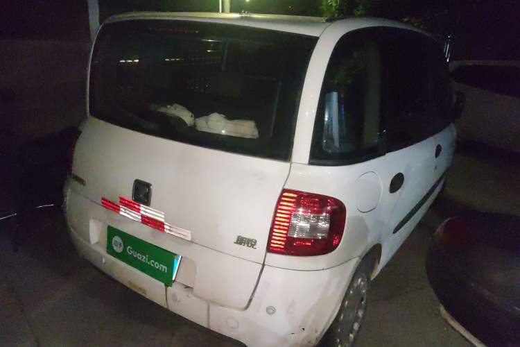 Used Zotye M300 2010 1.6L Gasoline Standard 6-Seater Rear Right 45 Deg