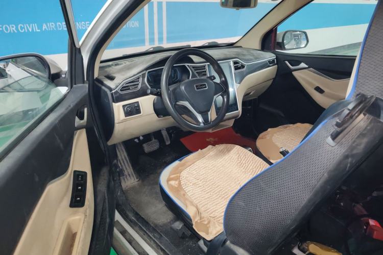 Used Zotye Sesame 2016 E30 Standard Model Driver Seat