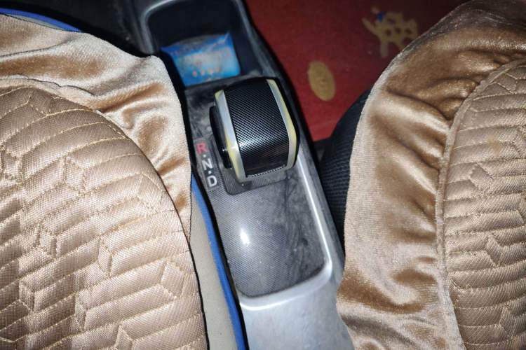 Used Zotye Sesame 2016 E30 Standard Model Gear Lever