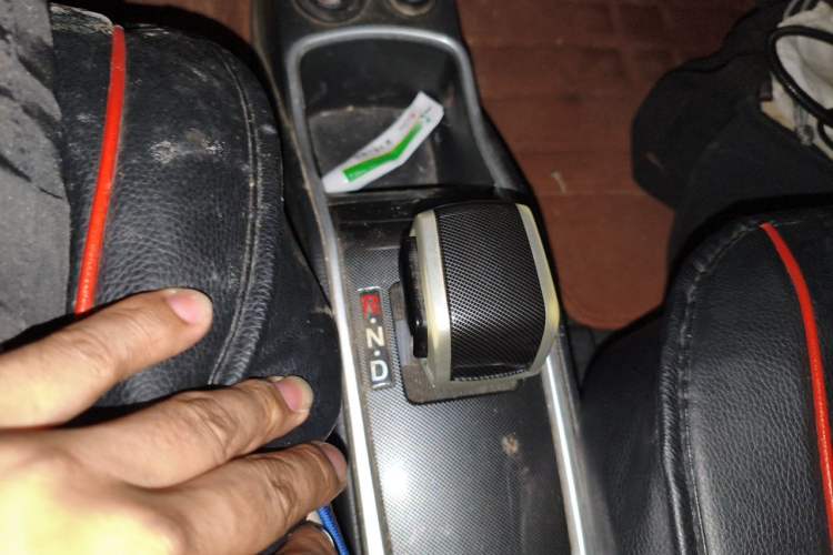 Used Zotye Sesame 2017 Standard Model Gear Lever