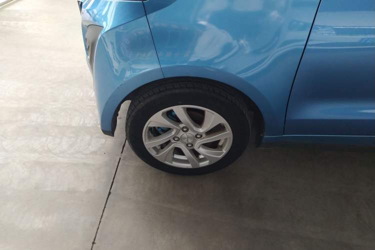 Used Zotye Sesame 2018 eZ Wing Edition Left Front Wheel Hub