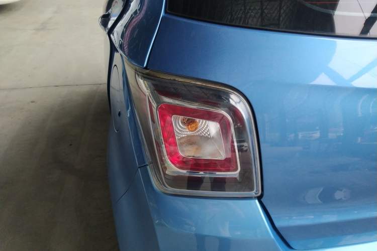 Used Zotye Sesame 2018 eZ Wing Edition Left Rear Taillight
