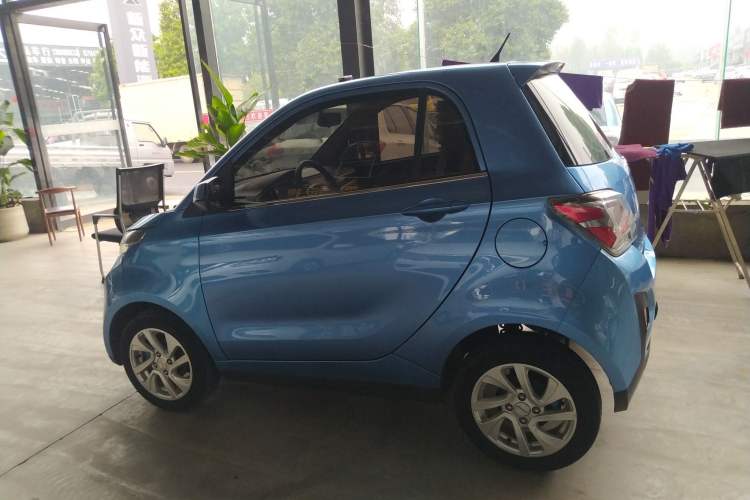 Used Zotye Sesame 2018 eZ Wing Edition Left Side