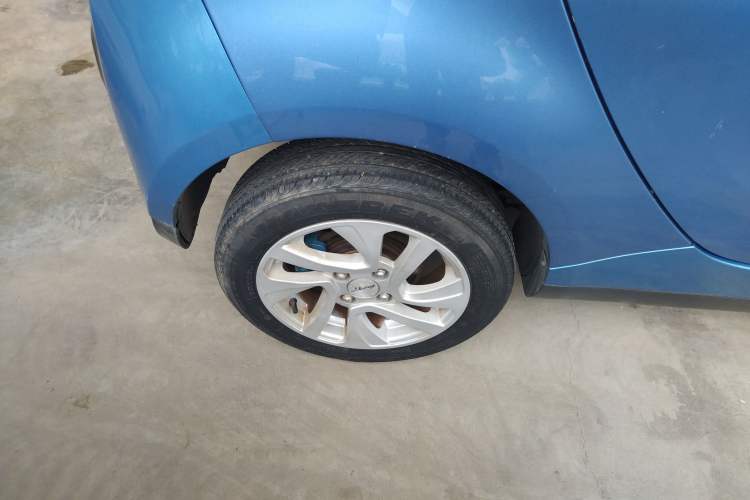 Used Zotye Sesame 2018 eZ Wing Edition Right Rear Wheel Hub