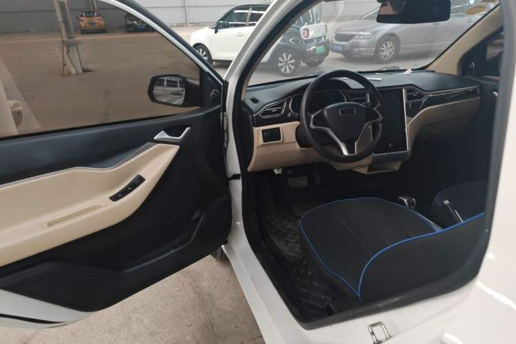 Used Zotye Sesame 2018 eZ Wing Edition Driver Seat