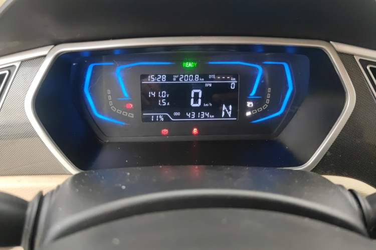 Used Zotye Sesame 2018 eZ Wing Edition Odometer Close Up