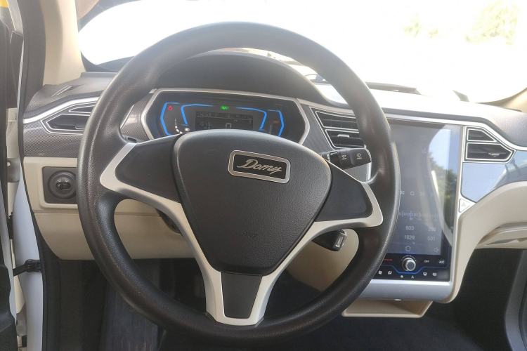 Used Zotye Sesame 2018 eZ Wing Edition Steering Wheel