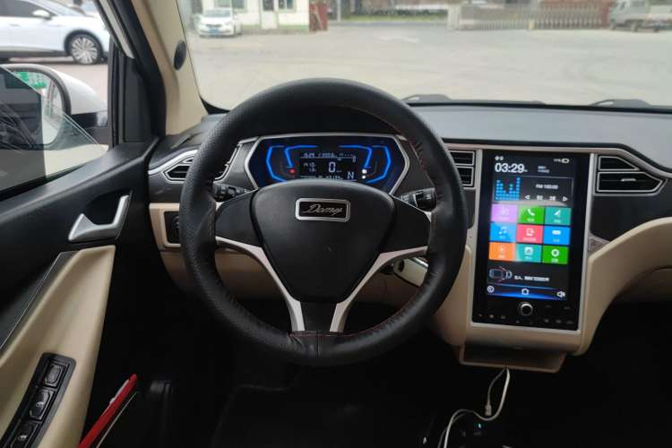 Used Zotye Sesame 2018 eZ Wing Edition Steering Wheel