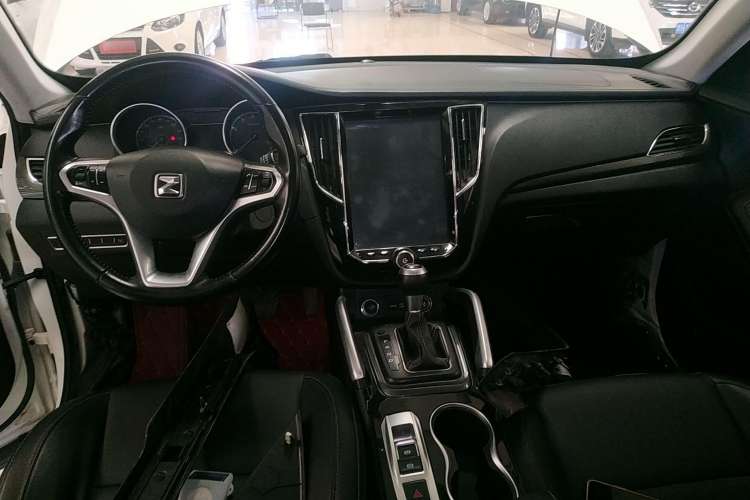Used Zotye SR7 2017 1.5T CVT Cube Heart Edition Center Console