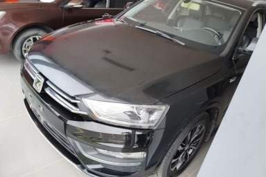 Used Zotye SR7 2016 1.5T CVT Cube Heart Edition China V Standard