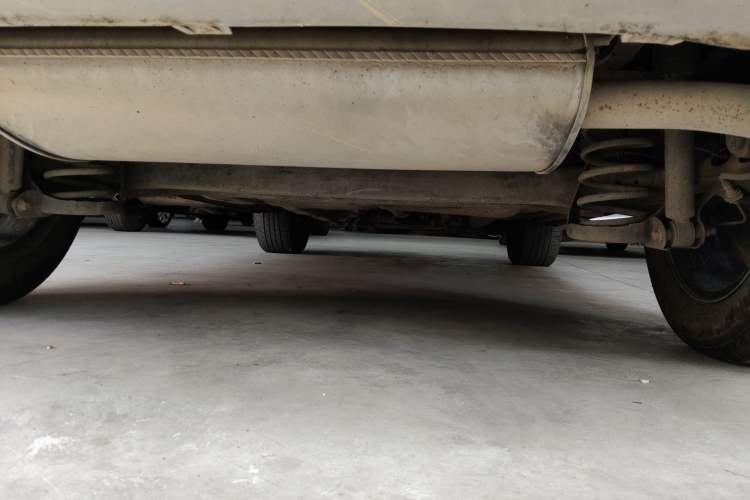 Used Zotye SR7 2016 1.5T Manual Cube Heart Edition China IV Standard Chassis Rear