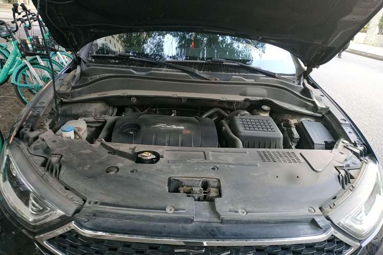 Used Zotye SR7 2016 1.5T CVT Cube Heart Edition China V Standard Engine Bay