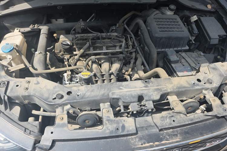 Used Zotye SR7 2016 1.5T CVT Cube Road Edition China V Standard Engine Bay