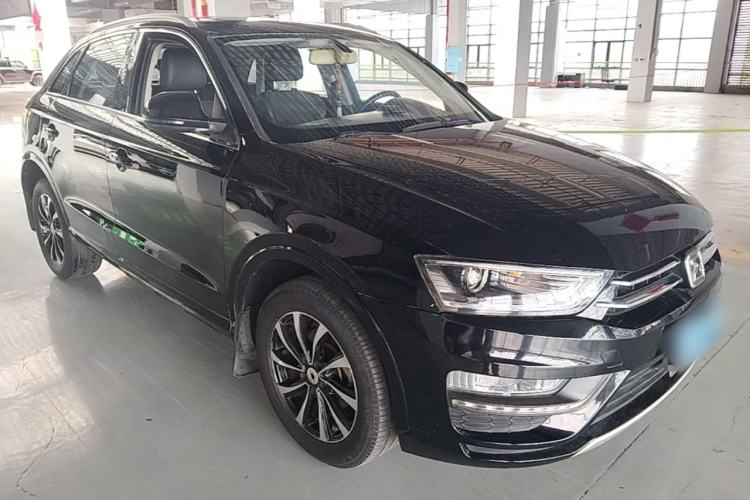 Used Zotye SR7 2016 1.5T CVT Cube Heart Edition China V Standard Front Right 45 Deg