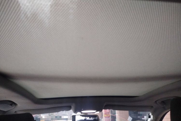 Used Zotye SR7 2016 1.5T CVT Cube Heart Edition China V Standard Headliner