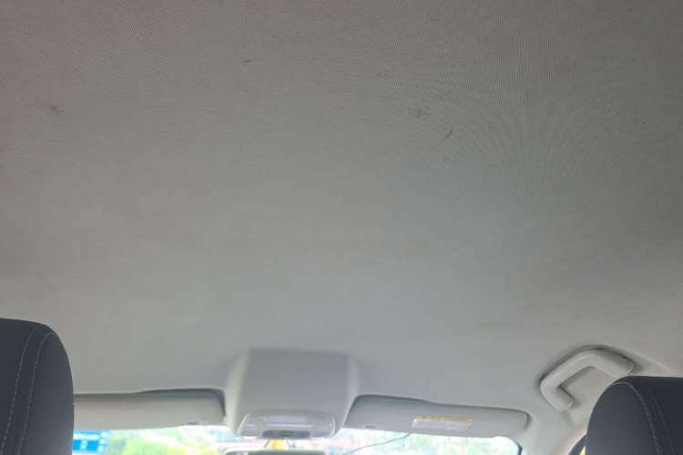 Used Zotye SR7 2016 1.5T CVT Cube Road Edition China V Standard Headliner
