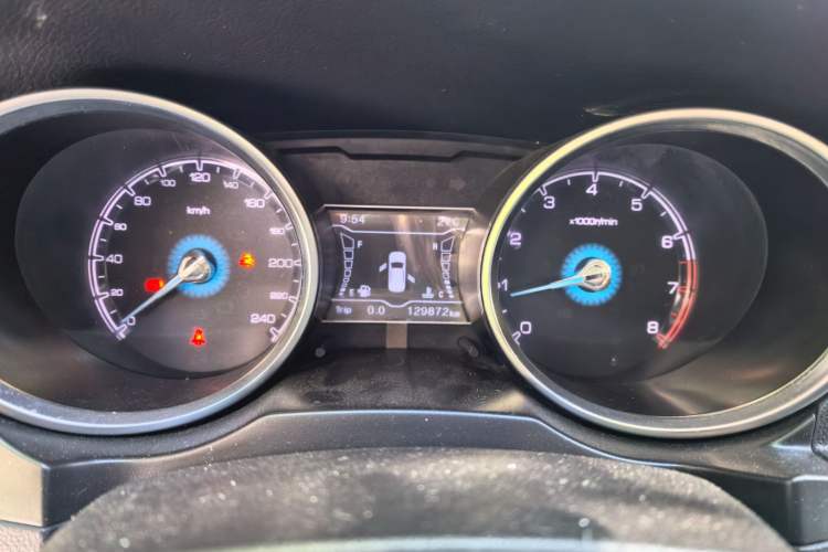 Used Zotye SR7 2016 1.5T Manual Cube Heart Edition China IV Standard Instrument Cluster