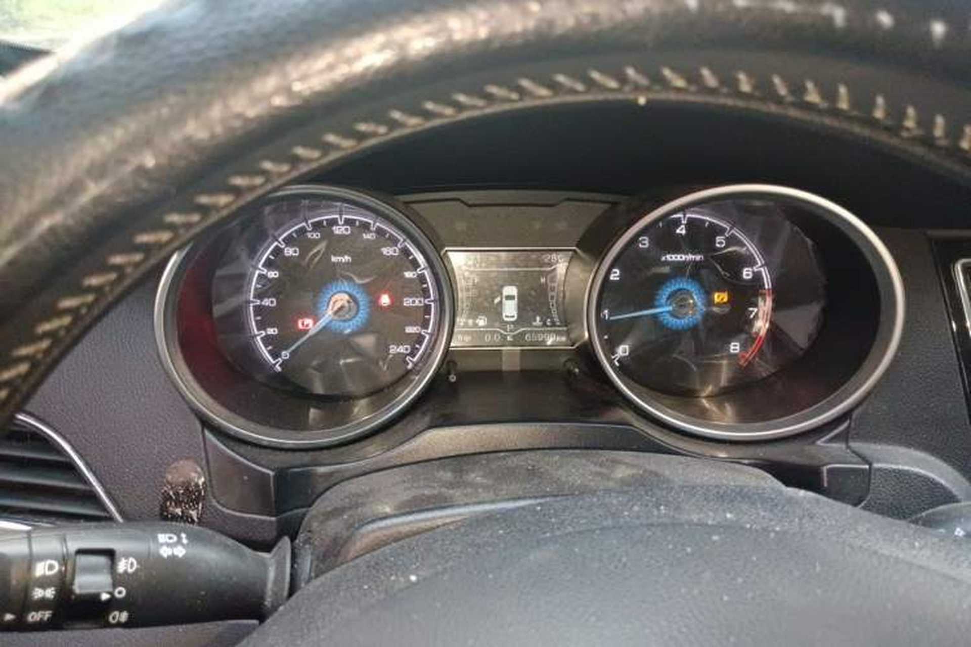 Used Zotye SR7 2016 1.5T CVT Cube Heart Edition China V Standard Instrument Cluster