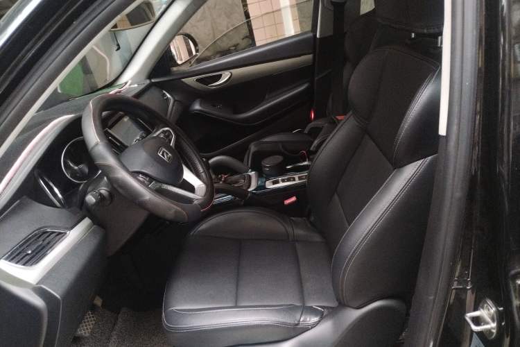 Used Zotye SR7 2016 1.5T CVT Cube Heart Edition China V Standard Left Front Seat