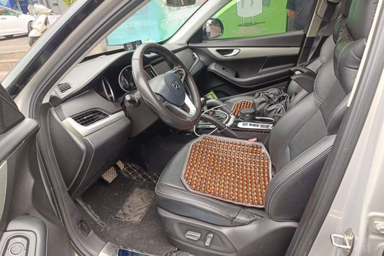 Used Zotye SR7 2016 1.5T CVT Cube Heart Edition China V Standard Left Front Seat