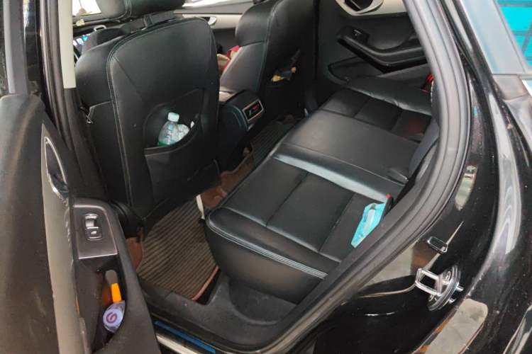 Used Zotye SR7 2016 1.5T Manual Cube Road Edition China V Standard Left Rear Seat