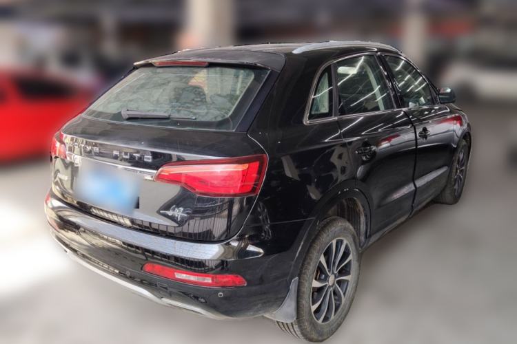 Used Zotye SR7 2016 1.5T Manual Cube Heart Edition China IV Standard Rear Right 45 Deg