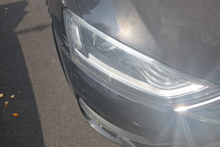 Used Zotye SR7 2016 1.5T CVT Cube Road Edition China V Standard Right Front Headlight