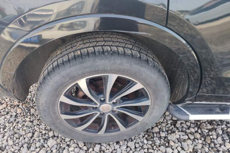 Used Zotye SR7 2016 1.5T Manual Cube Road Edition China V Standard Right Rear Wheel Hub