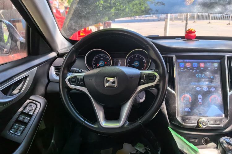 Used Zotye SR7 2016 1.5T Manual Cube Heart Edition China IV Standard Steering Wheel